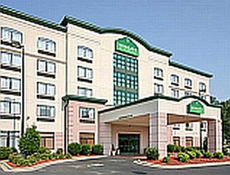 Hotel Wingate By Wyndham Charlotte Airport Exterior foto